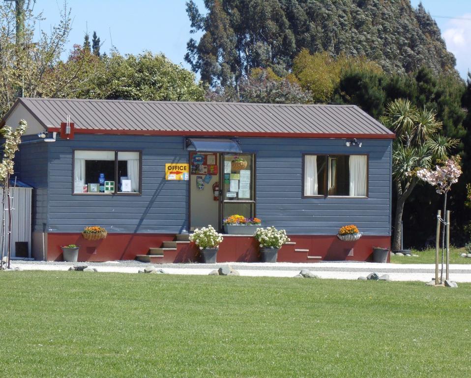 Glenavys Waitaki River Motor Camp Exteriör bild