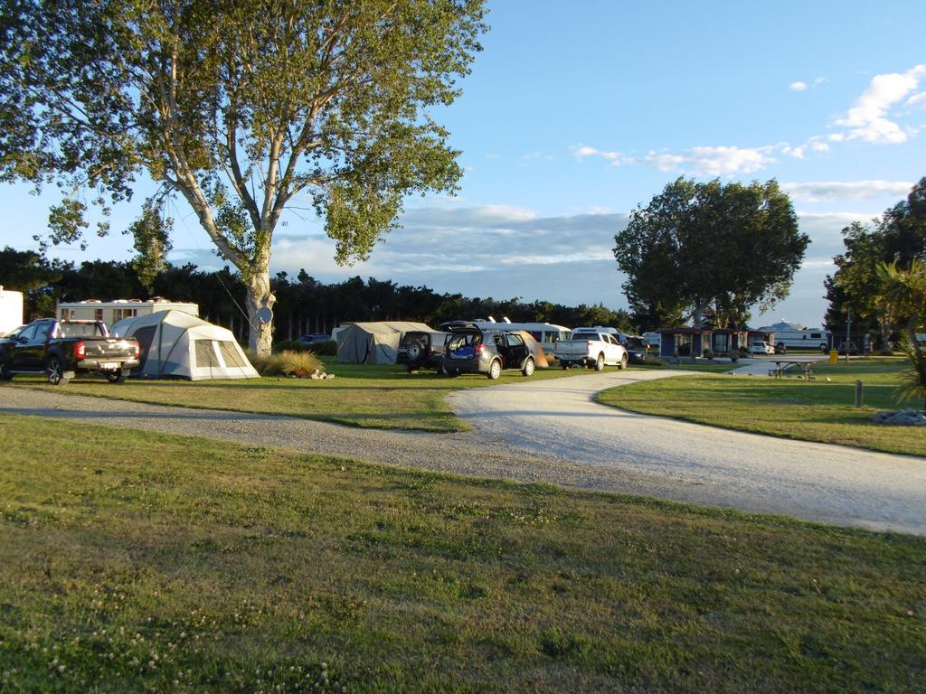 Glenavys Waitaki River Motor Camp Exteriör bild