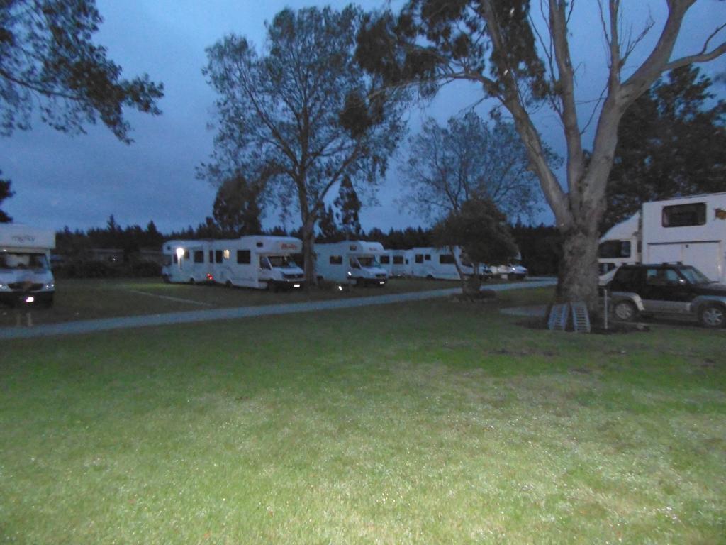 Glenavys Waitaki River Motor Camp Exteriör bild