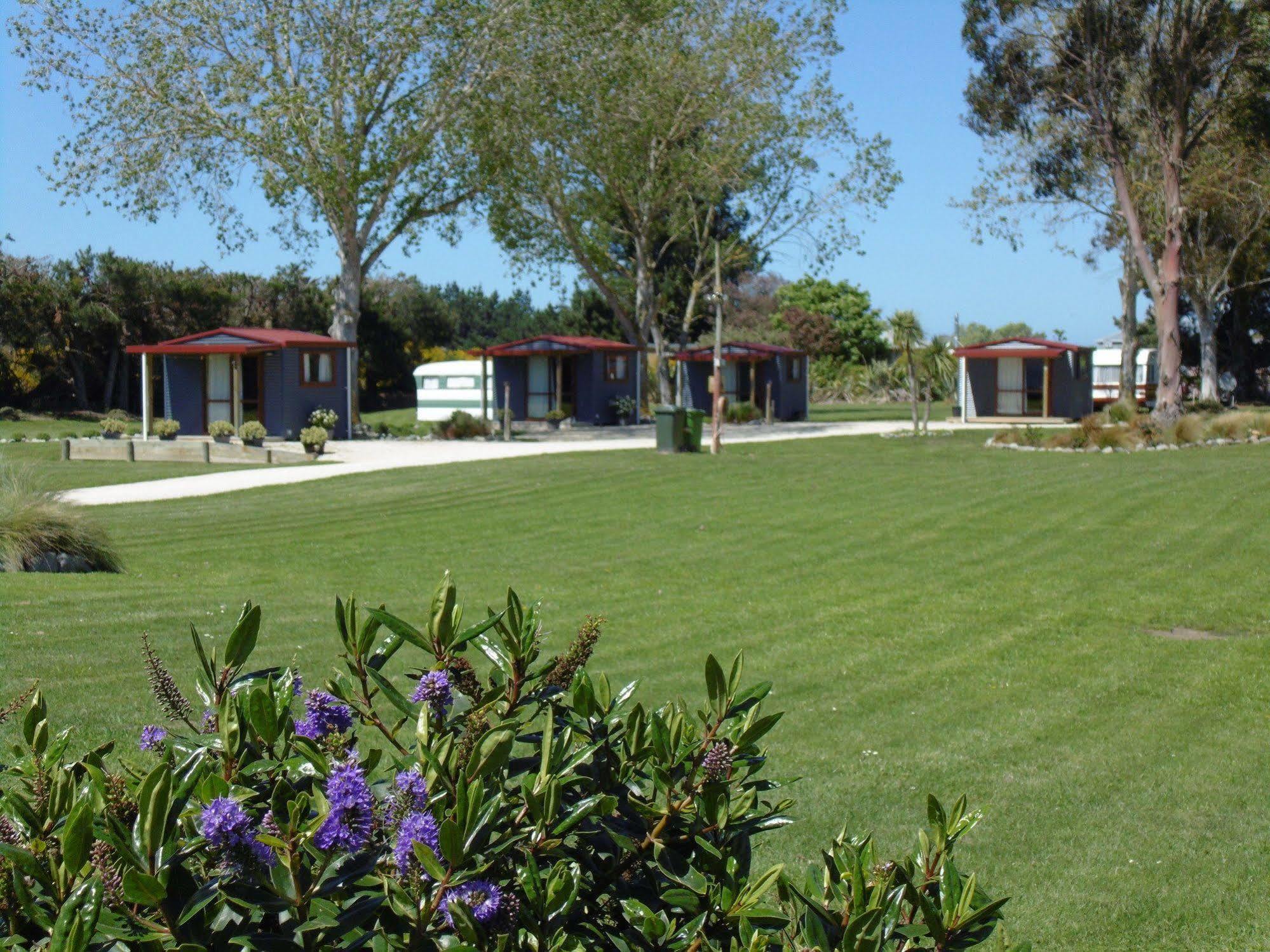 Glenavys Waitaki River Motor Camp Exteriör bild